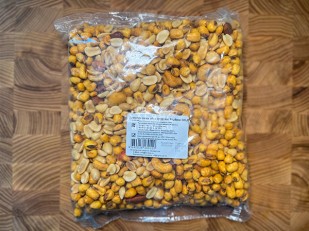 Мясо (АЛЬЯНС) вяленое курица с апельсином (500гр): Ореховая смесь ж/с с кукурузой со вкусом 