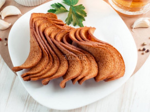 Семечки: Ресторанные гренки с сметаной и зеленью